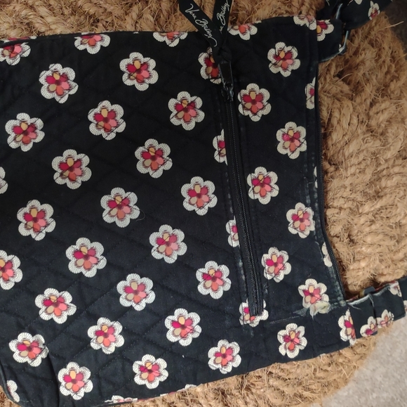 Vera Bradley classic crossbody bag - Picture 4 of 5